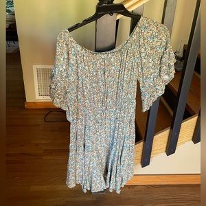Mini off shoulder small floral dress